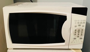 lot 347 image: Microwave and Small Refrigerator