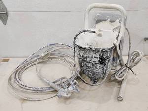 lot 302 image: Woodworking Paint Sprayer Unit