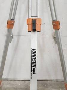 lot 292 image: Laser Tripod