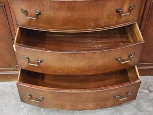 lot 356 image: Vintage Wooden Dresser