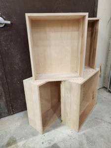 lot 286 image: (4) Dovetailed Drawers