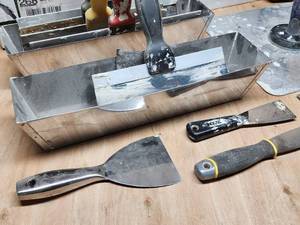 lot 397 image: Assorted Drywall Tools