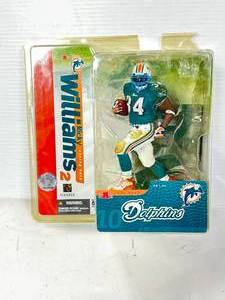 lot 1 image: 2004 Ricky Williams McFarlane 2004 Figure