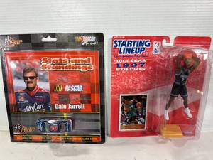 lot 2 image: Starting Lineup & Winners Circle Vintage Figures