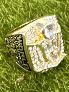 lot 13 image: 1998 Chicago Bulls Jordan Championship Replica Ring