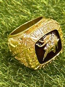 lot 54 image: Minnesota Vikings Championship Replica Ring