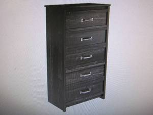 Ameriwood Home Draven 5-Draw Dresse...