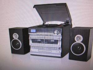 Trexonic 4-in-1 Home Stereo System ...