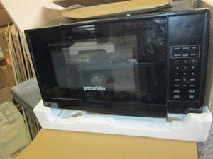 Proctor Silex 0.7 Cu. Ft. 700-Watt ...