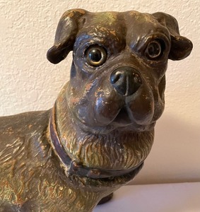 lot 72 image: Vintage Pug Dog