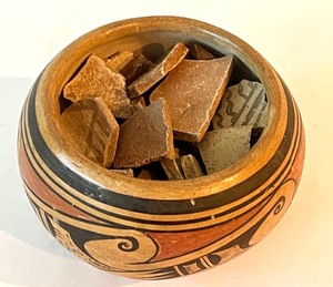 lot 10 image: Pottery Bowl by Nellie Nampeyo