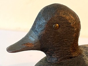 lot 26 image: Vintage Wooden Decoy
