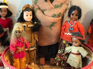 lot 28 image: Vintage Woven Native American Basket and Collection of Doll Figurines