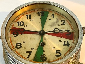lot 29 image: Vintage German Made Marine Clock