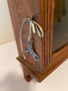 lot 218 image: Vintage Sessions Company Wall Mount Chime Clock