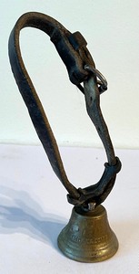 lot 69 image: Vintage Brass Saignelegier Chiantel Fondeur Bell