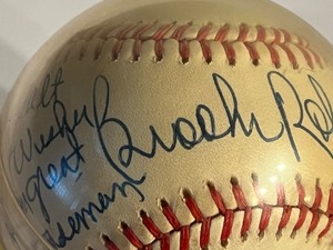 lot 329 image: Signed Brooks Robinson Baseball