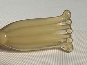 lot 326 image: Lovely Vintage Lamp Finial