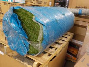 Large Roll of Artificial Grass...