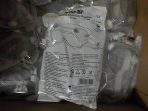 Case of 100 RUI Medical Goggles...