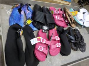 24 mens and womens Sandals vario...