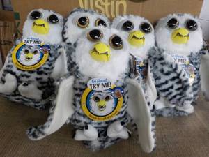 5 Owl Freisty Pets- squeeze the bac...