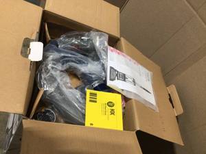 Shark Navigator Lift-Away DLX Open Box Customer Return see pictures