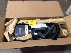 Shark Canister corded Vacuum open box customer return review pictures