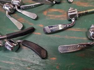 lot 18 image: Parts - Quick releases