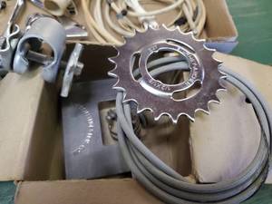 lot 17 image: BicycleRepair  Parts