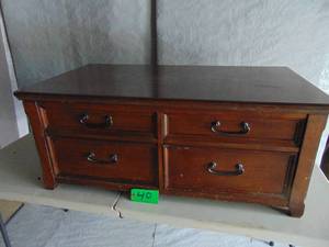 lot 40 image: Woodboro Dark Brown Lift Top Coffee Table Ashley Furniture