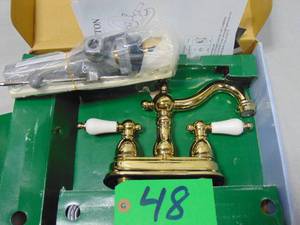 lot 48 image: Kingston Brass Heritage Deck Mounted Centerset - Brass  Unused