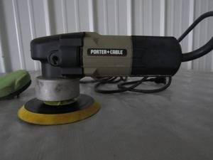 lot 95 image: Porter Cable Buffer Model #7424 w pads