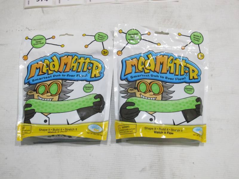 lot 974 image: 2 10z packs of Mad Mattr Quantum Pack - Green Mattr Dough