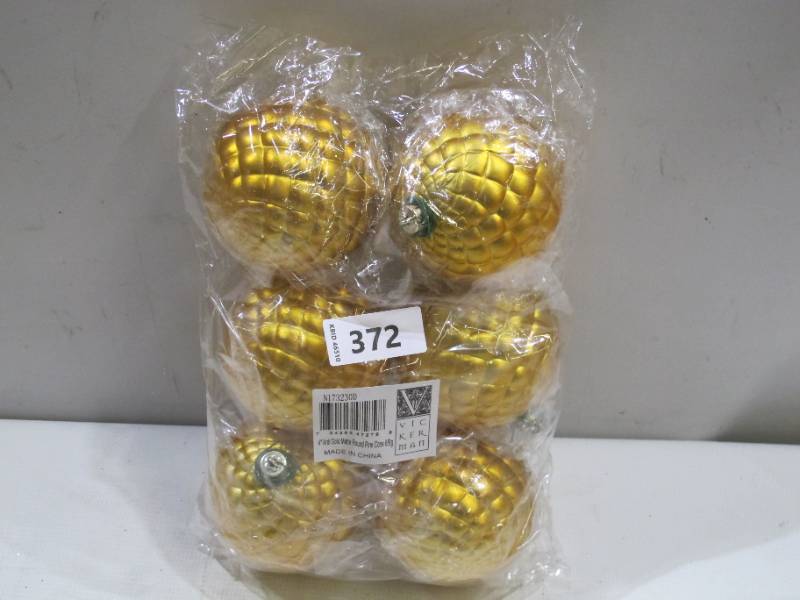 lot 802 image: Vickerman 472798-4 Antique Gold Matte Round Pine Cone Christmas Tree Ornament (6 pack) (N173230D)