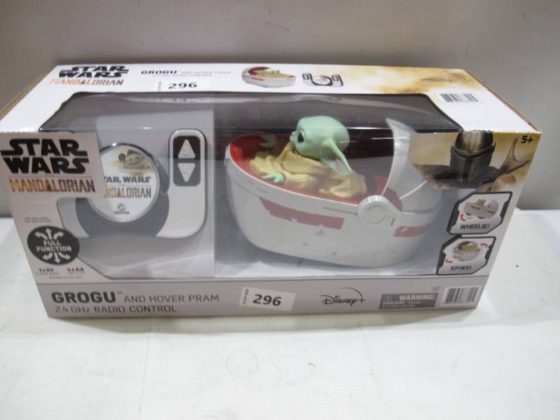 lot 656 image: NEW Star Wars The Mandalorian - 9 Radio Control Grogu & The Hover Pram