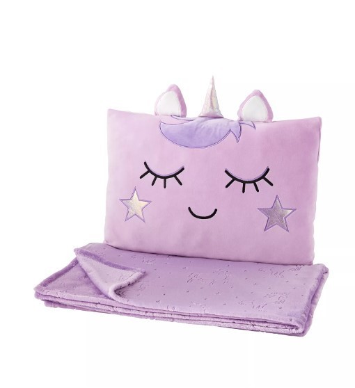lot 729 image: NEW Members Mark Kids Squishy Pillow Friend and Throw Blanket Set - Unicorn