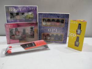 lot 841 image: NEW Set of OPI Nail Polish - 5 Sets of Items