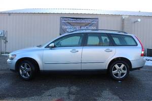 2006 Volvo V50 T5 - AWD