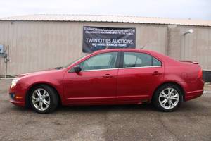 2012 Ford Fusion SE - 2 OWNERS