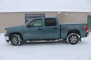 2007 GMC Sierra 1500 SLE - 4X4 - 2 OWNERS