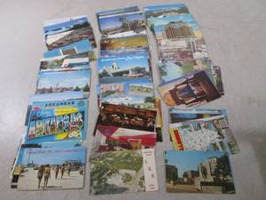 lot 21 image: (BSB) Assorted Vintage Picture Post...