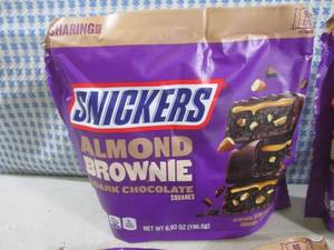 lot 67 image: (B-1) 4 Bags Snickers Almond Browni...