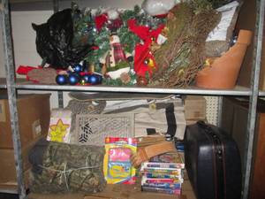 lot 72 image: (EW4) 2 Shelf Lot Assorted UnsoldU...