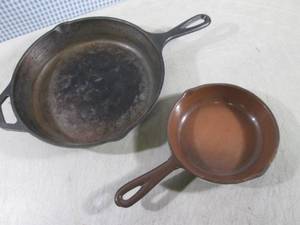 lot 102 image: (RM1) 2 Cast Iron Pans ...