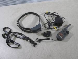 lot 111 image: (EC1) SportDog Brand Dog Training C...