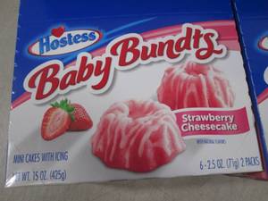 lot 186 image: (B-3) 4 Boxes Hostess Strawberry Ch...