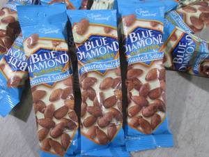 lot 189 image: (B-1) 24 Bags Blue Diamond Roasted ...