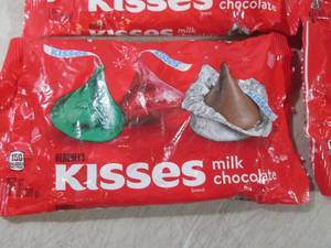 lot 192 image: (B-1) 4 Bags Hersheys Milk Chocolat...
