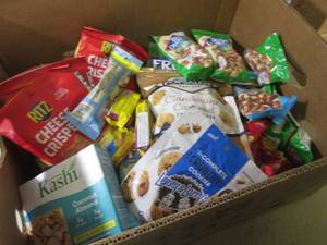 lot 213 image: (EC2) Box of Assorted Snacks Past D...
